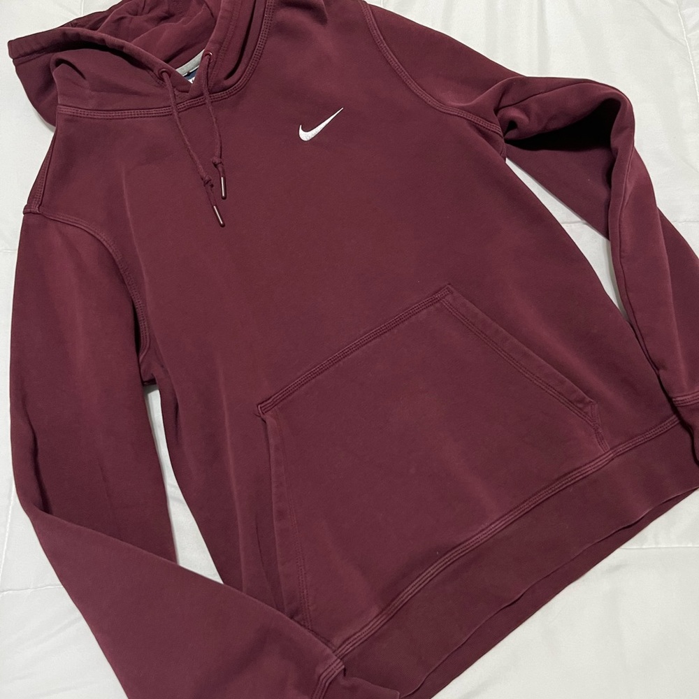 nike vintage swoosh pullover hoodie